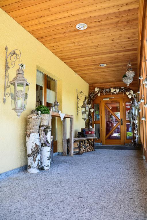Hotel-Restaurant Ronalp Бюрхен Экстерьер фото