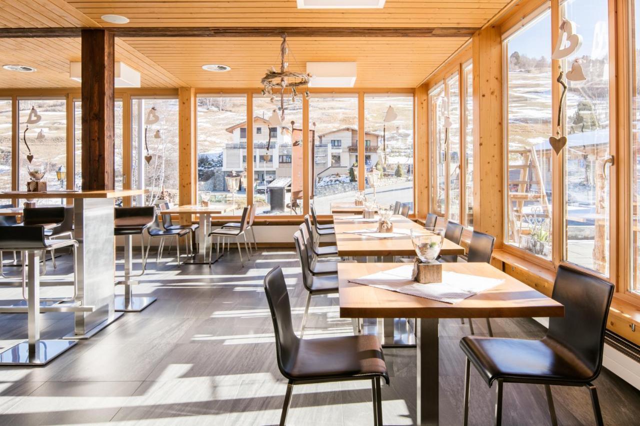 Hotel-Restaurant Ronalp Бюрхен Экстерьер фото